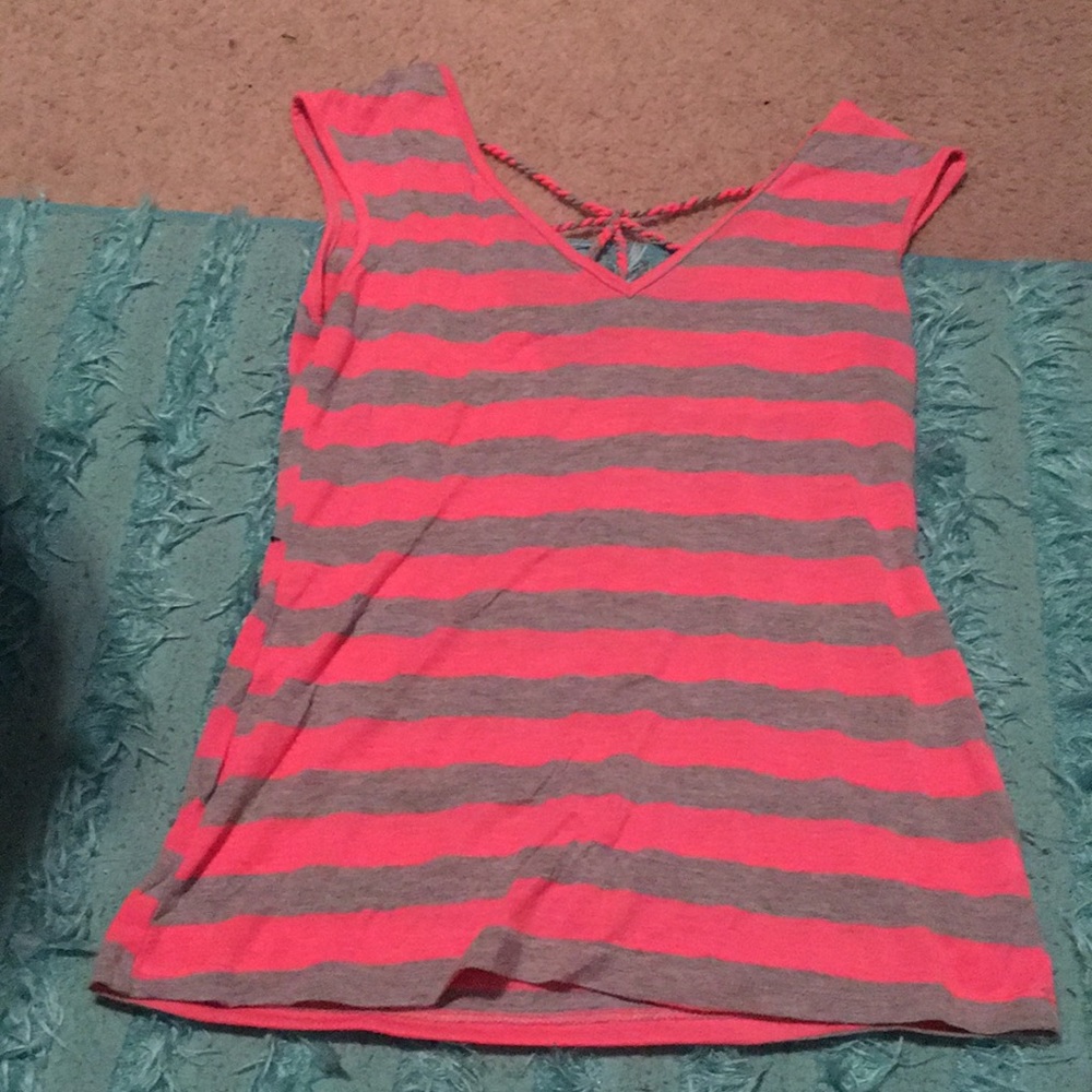 Pink and grey tank top.